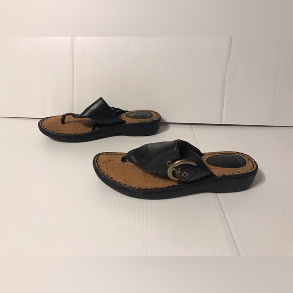 Born Concept black slide on Thong sandals size 7 - Picture 2 of 12
